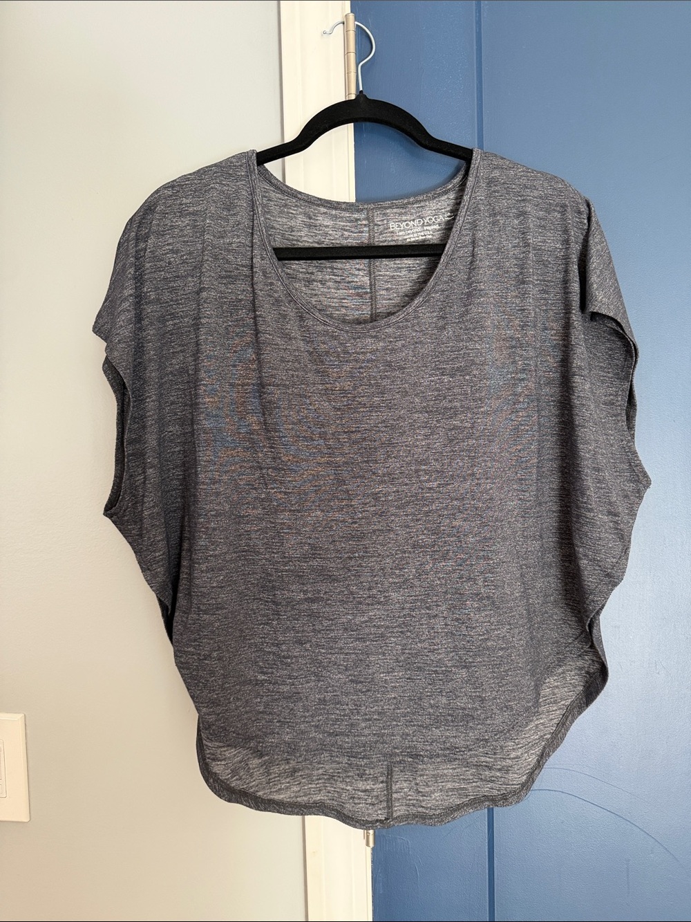 Beyond Yoga Gray Short Sleeve Top